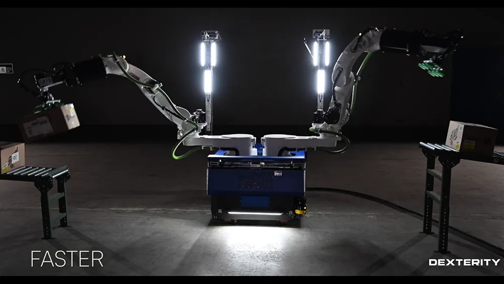 トラックへの積荷作業を自動化・省人化する移動式AI搭載ロボット 動画